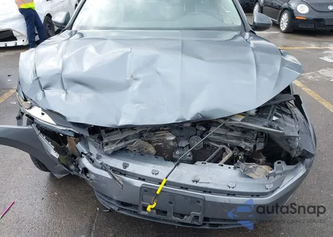 2021 Volkswagen Jetta 1.4T Sel from USA, damaged, VIN 3VWE57BU5MM024536